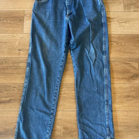 Wrangler 20x style 22 relaxed fit medium wash size 38x34 - Picture 10 of 11